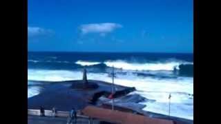 Olas en Bajamar / Bajamar Waves