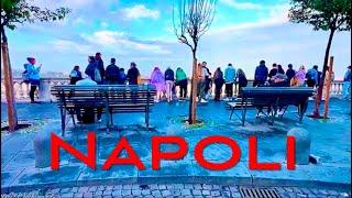 NAPLES. WALKING TOUR ON A SUNDAY IN AUTUMN. TOTAL RELAXATION