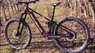 Discover the Mondraker Crusher RR