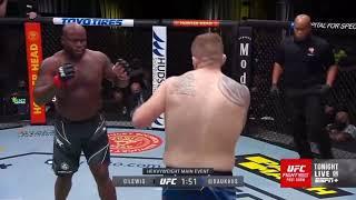 Derrick Lewis Throwing His Favorite Kick