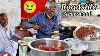 80 Years Old Chacha ji Selling Breakfast Chanay  | Hafizabad | Street food pakistan