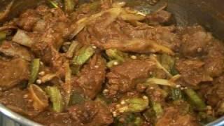 " BHINDI GOSHT " (Okra) Bajias Cooking