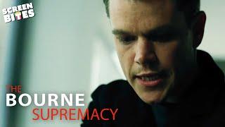 Bourne Wins a Fight With a Newspaper | The Bourne Supremacy (2004) | Screen Bites