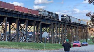 Train Meets!  On Trestle + Over & Under Train Meets!  CSX & Norfolk Southern In Kenova West Virginia