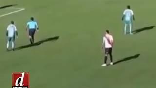 Momento cuando el árbitro Víctor Hugo Hurtado se desploma en el campo de juego