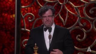 "Manchester by the Sea" wins Best Original Screenplay