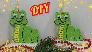 СИМВОЛ 2025 годаЗМЕЯ своими руками.Новогодние поделки.DIY Christmas crafts.