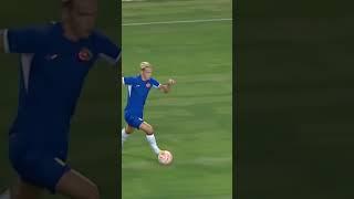 MUDRYK is just so smooth‍ #shorts #football #chelsea