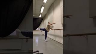 Adagio #dance #music #remix #kunst #tanzer #balletclass #tanz #1 #arts #auladebalé #dancer #improve