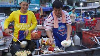 Best Cambodian Street Food @Orussey - Bunteurn 168 Chef Make & Cooking Fast Food On The Street