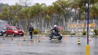 Pilotagem na chuva, para lavar nossa alma  Amaral Instrutor