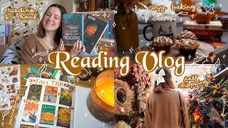 READING VLOG | decorating for fall, cozy baking & journaling 