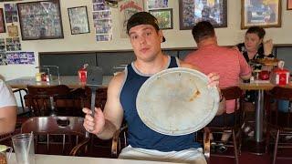 6 LB PIZZA CHALLENGE AT FLYING PIE PIZZERIA!!!