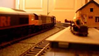 Layout centre track: Loco convoy