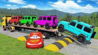 TRANSPORTING PIXAR CARS & FRUITS WITH COLORED & JOHN DEERE vs CLAAS vs TRACTORS - BeamNG.drive #962