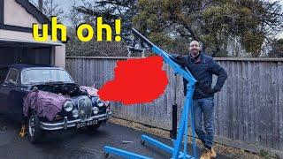 Jaguar MK2 | Pulling out the broken engine