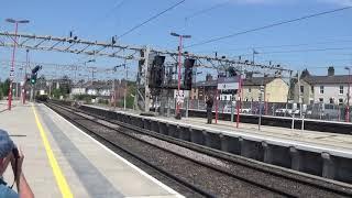 Stafford Railway Station 90045/90042 FL pass P4 on the 4th July 2018