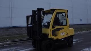 Дизельный вилочный погрузчик 3 т Hyster H3. OFT