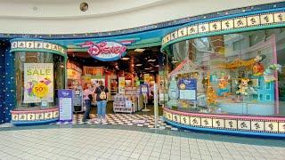 We Found an Original Old Disney Store Stuck in Time from the 90s!