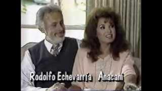 ANACANI Y SU ESPOSO RODOLFO ECHEVARRIA PLATICAN CON SARI BERMUDEZ.