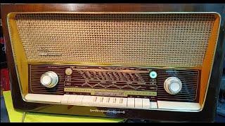 GRUNDIG 3068  año 1956 restauración