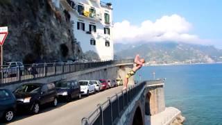 CRAZY CLIFFJUMPING ITALY AmalfiCoast / Jumping the Fiordo di Furore