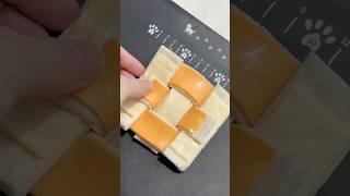 격자무늬 치즈토스트 Checkered Cheese Toast