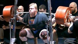 Equipped vs Raw Powerlifting