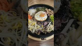 돌솥비빔밥이 아닌 돌판비빔밥~ #mukbang #koreanfood #이색맛집 #돌판비빔밥맛집 #비빔밥맛집 #shorts