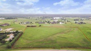 21420 Rabbit Run, Baton Rouge, LA Presented by Richard Spears.