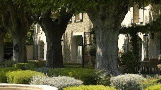 Mas de Caumont - Luxury Stone Farmhouse in Provence