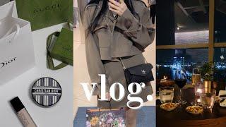 vlog. 20대 프리랜서 일상 브이로그 | 구찌 꽃선물  | 디올 쇼핑 | 어버이날 | 마당에서 바베큐 | 부산 호텔 라운지 두탕 뛰기(파크하얏트/기장 힐튼) | OOTD