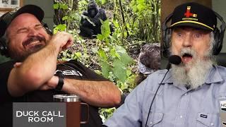 Willie Robertson Accidentally Arms an Ape with a Machete [UNRELEASED VIDEO] | Duck Call Room #393