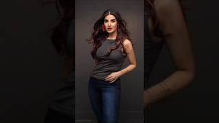 Hareem farooq #bollywood  #youtubefeed #facts #pakistaniactress #music #shorts #youtubefeed #music