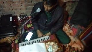 kashmiri boy dance        Pahari song.           Arif naaz awan