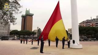 ACTOS DE IZADO DE BANDERA JARDINES DEL DESCUBRIMENTO EN LA PLAZA DE COLON