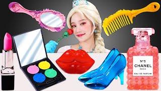 Frozen Elsa Edible Makeup Cosmetic Mukbang겨울왕국 엘사 먹는 화장품 JiniYum 지니얌