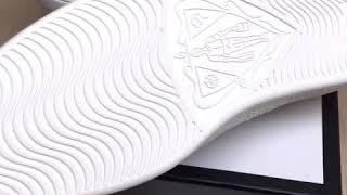 Gucci low top white tiger head sneakers Unboxing