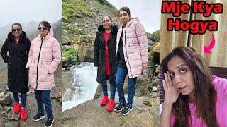 13 Hours Long Safar Krne Ke Bad Ayesha Ko Kya Hogya ? | Ayesha & Momina