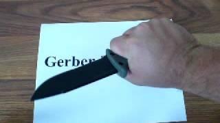 Gerber LMF II ASEK Knife 22-01627 Demonstration