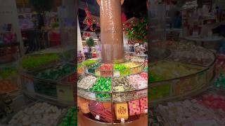 #venchi #chocolate #fountain #abudhabi #reemmall #travelandlifestyle #travelphotography ##2025 #yumy