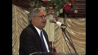 Professor Shaharyar [Aalmi Mushaira 2003 Houston]