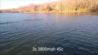 Pro Boat River Jet 23 (PRBO8025) 4s vs 3s self righting test