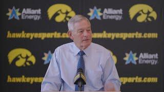 Father Kirk Ferentz faces son Brian as the Hawkeyes prepare for Maryland