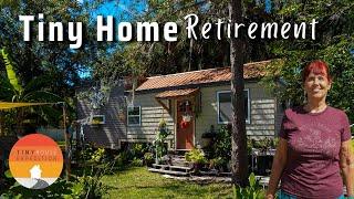 Retiree living affordably in her Tiny House w/ Downstairs Bedroom