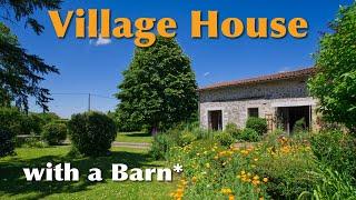 House on one level for sale in France, with a barn perfect for storage or conversion - 165,000 € FAI