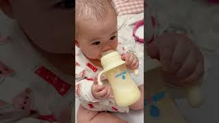 Yiyi Nobo Is 10-Month-Old, Weighs 10Kg, Drinks 210ml of Milk #babymilestones #cutebaby #babylove