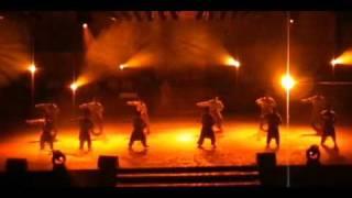 THE BEST MALAYSIAN FOLK DANCE LIFE PERFORMANCE EVER! (1)