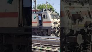 Grand Departure of Bikaner Prayagraj Express from Bikaner Station
