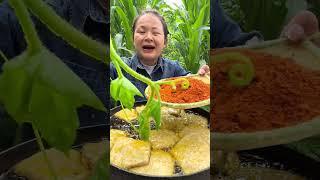 This is so delicious. Rural food records life. Recommended for you. Chili noodles dipped in melo